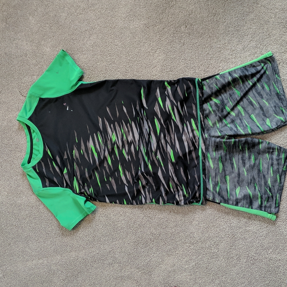 C9 Boys Green Outfit